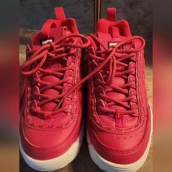 Fila Women's Chunky Low-Top Sneaker in Red and White - Picture 2 of 3